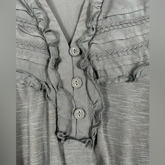 Democracy Charcoal Ruffle Blouse - Picture 4 of 8